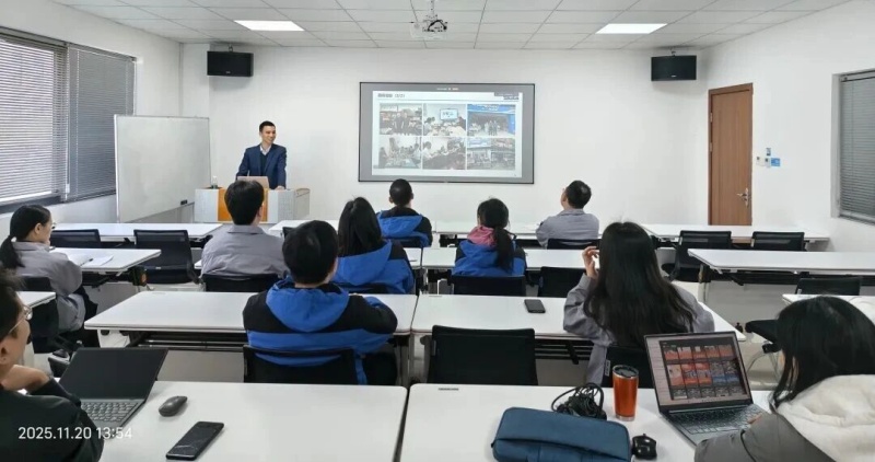 南方略咨询为上工申贝集团【600843】提供《国内与国际渠道拓展》企业销售培训服务1