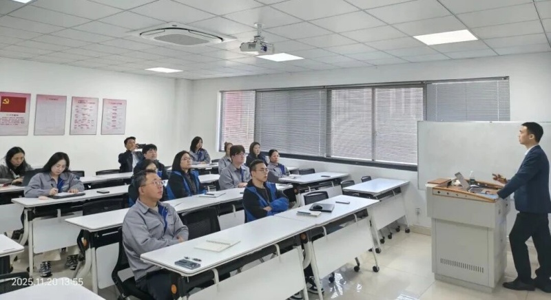 南方略咨询为上工申贝集团【600843】提供《国内与国际渠道拓展》企业销售培训服务3